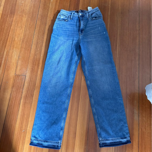 HIGH RISE HOLLISTER DAD JEANS - Picture 5 of 5